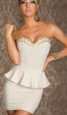 Vestido com spike no busto